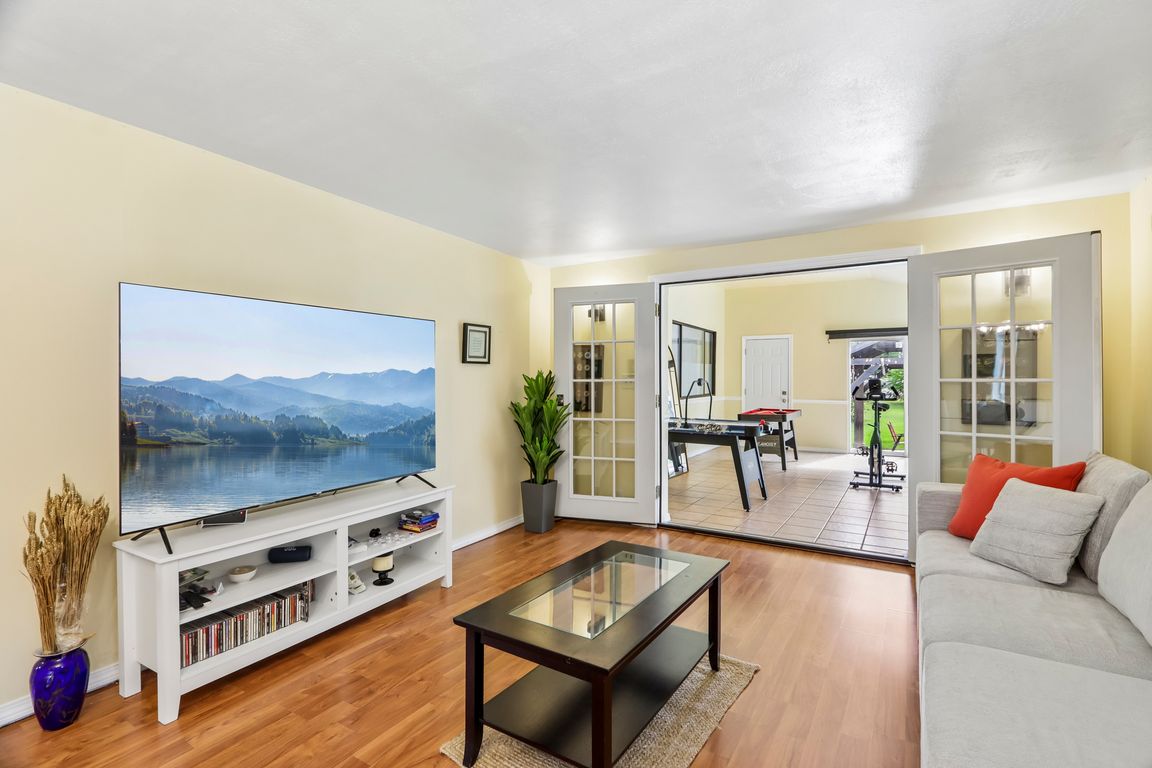 31 Parham Rd-S2209-027.jpg