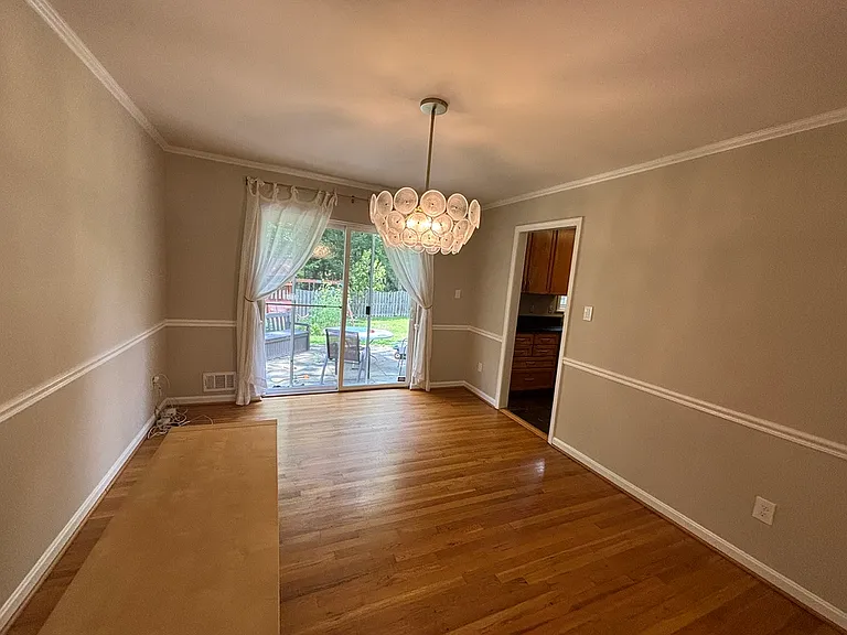 12116 Little Creek Dr — Photo 3