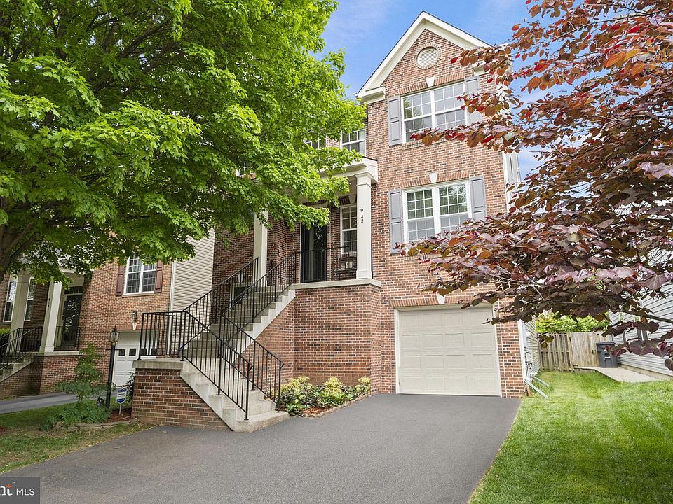 1st image of 9142 Mineola Ct