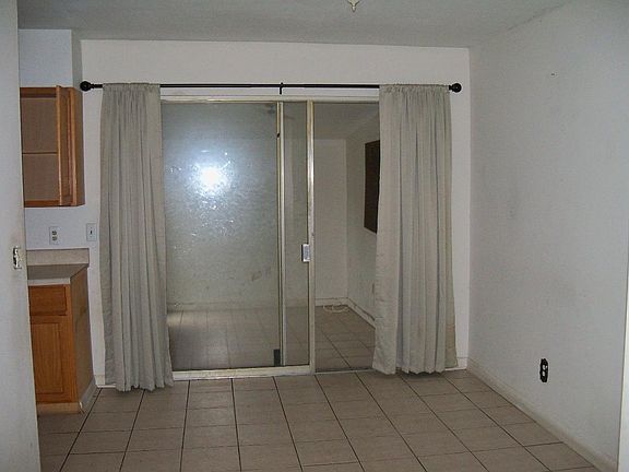 3rd image of 7825 Lemans Dr