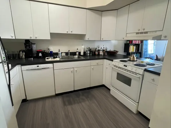 4147 Cass Ave APT 500, Detroit, MI 48201
