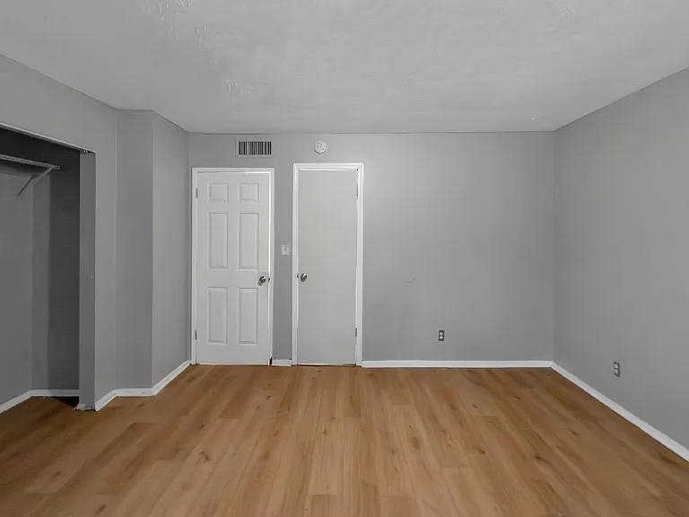 3325 Valley Bend Rd — Photo 20