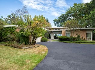 451 Lakeside Ter, Glencoe, IL 60022