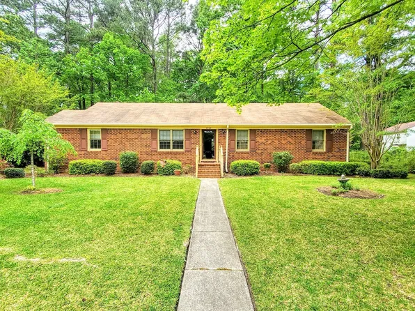 2552 Drum Creek Rd, Chesapeake, VA 23321