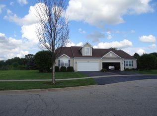 370 Cobblestone Cir, Harvard, IL 60033