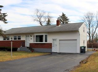 1104 Saint Jude Dr, Schenectady, NY 12303