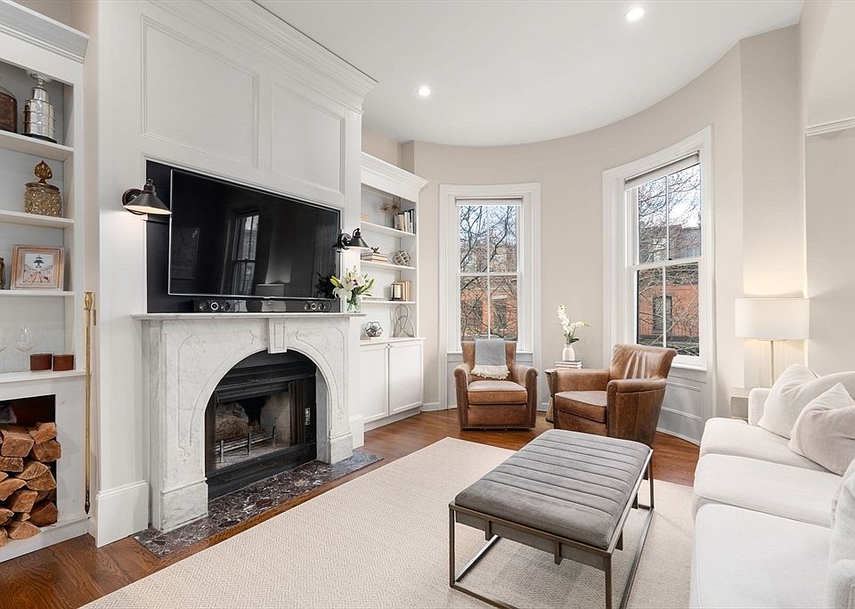 1st image of 177 W Brookline St APT 3