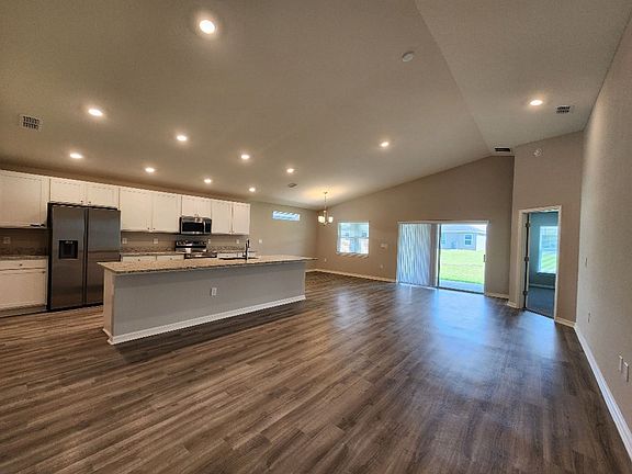 4th image of 2634 San Marco Way