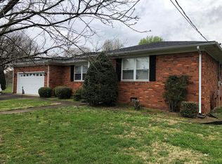 313 Tremont Dr, Hopkinsville, KY 42240