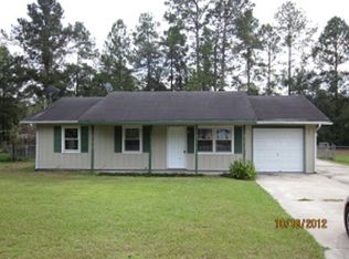 637 Lee Rd, Hinesville, GA 31313