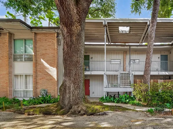 8211 Katy Fwy APT 19, Houston, TX 77024