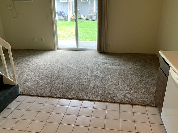 3rd image of 3023 E Jackson Ave #3023