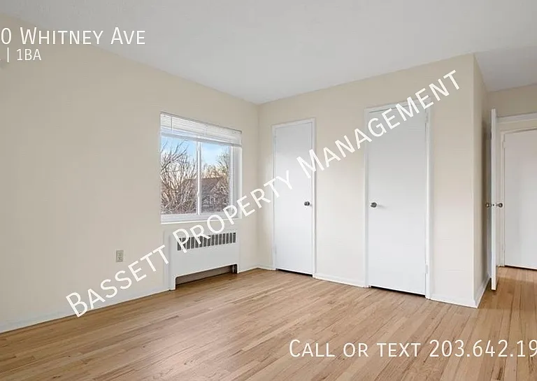 570 Whitney Ave — Photo 4