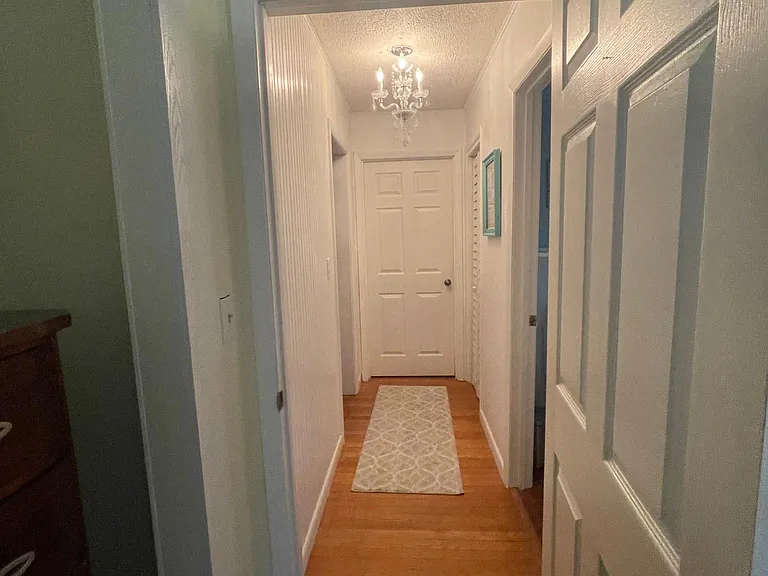 2101 S Flagler Ave — Photo 10