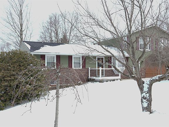 2nd image of 250 Harvey Dr