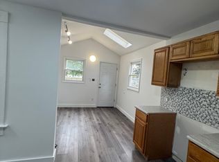 587 Orchard St, New Haven, CT 06511