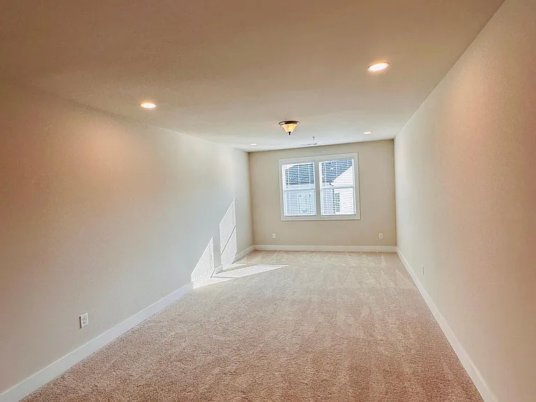 1247 Winterhaven Dr #1247 — Photo 31