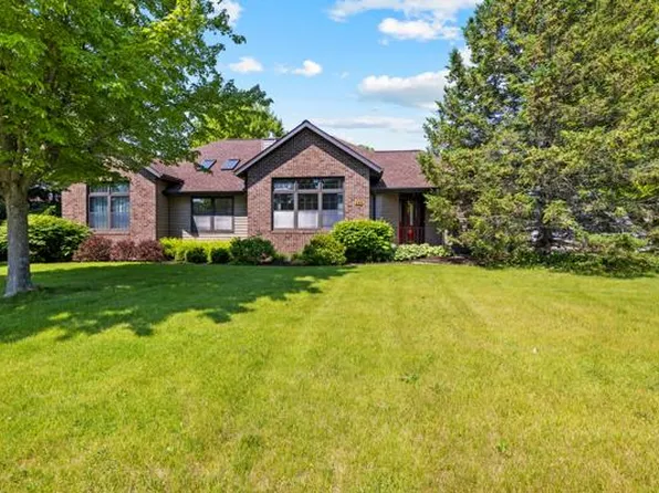 337 N 18th Ave, Sturgeon Bay, WI 54235