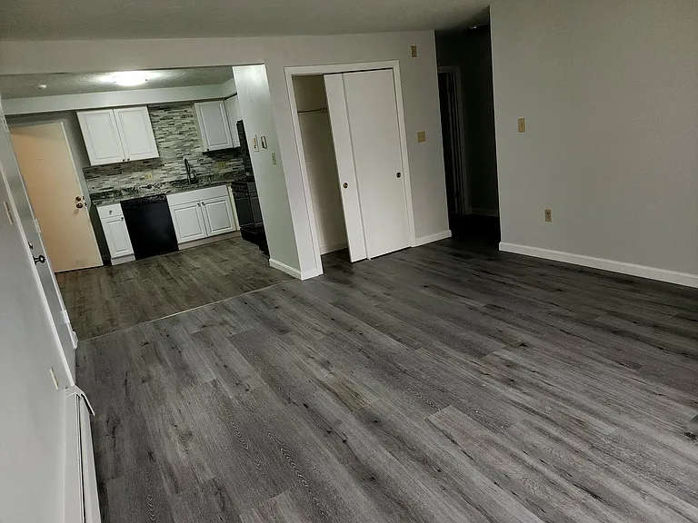 86 Beacon St #2 — Photo 17