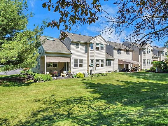 2nd image of 32 Pond Brook Dr
