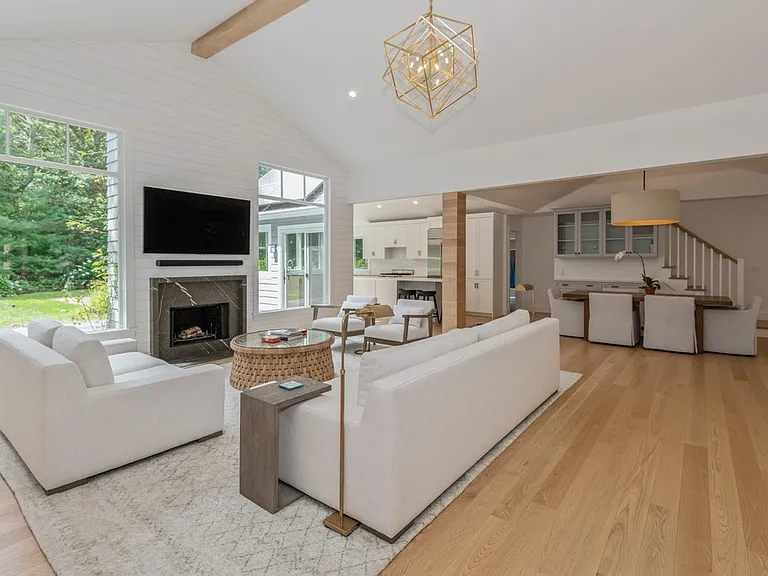 42 Briarcroft Dr — Photo 4