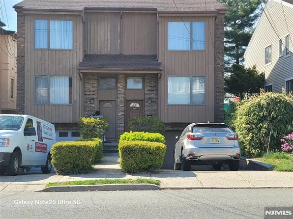 1643 Maple St, Fort Lee, NJ 07024