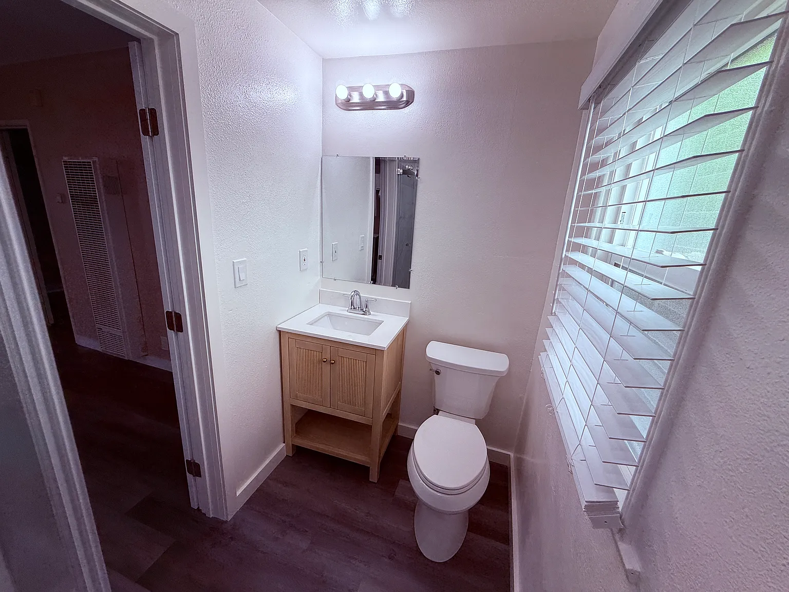 2 bed, 800 sqft, $2,800 — Photo 3