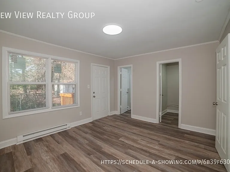 5115 Higgins St — Photo 17