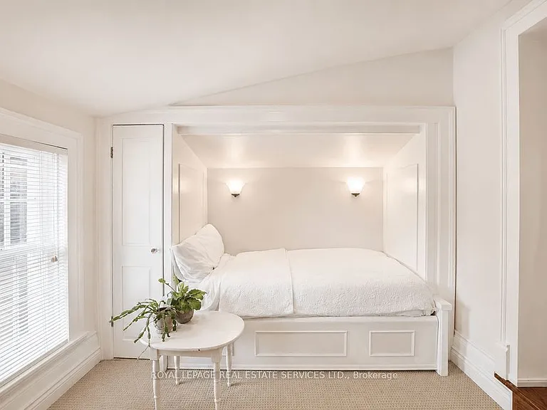 124 Chisholm St — Photo 15