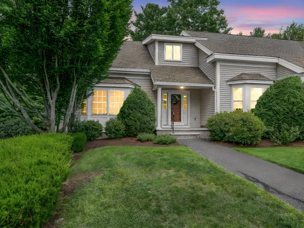 2 Charles Ridge Rd, Littleton, MA