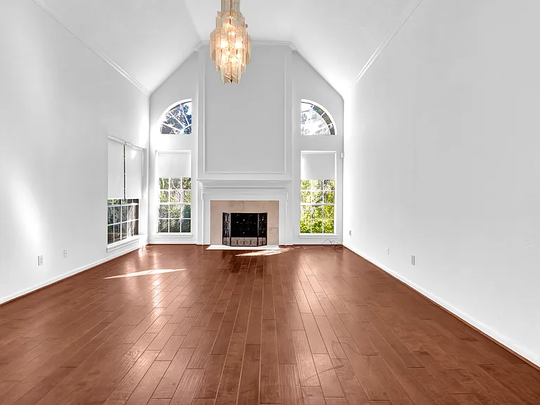 4622 Grand Cayman Dr — Photo 6