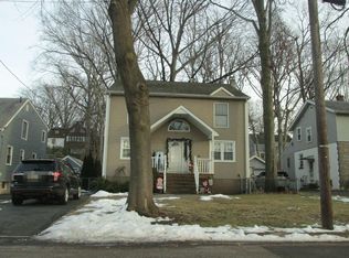 722 7th Ave, River Edge, NJ 07661
