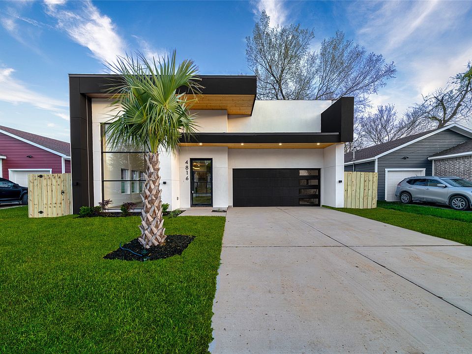 1st image of 4816 Zealand St