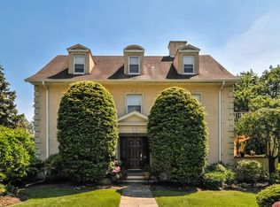 23 Overhill Rd, Scarsdale, NY 10583