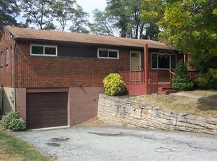 338 Frazier Dr, Pittsburgh, PA 15235