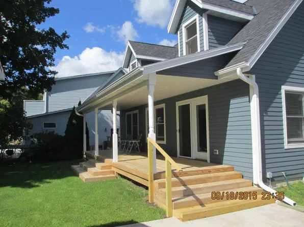 637 E Anderson St, City Of Oconomowoc, WI 53066