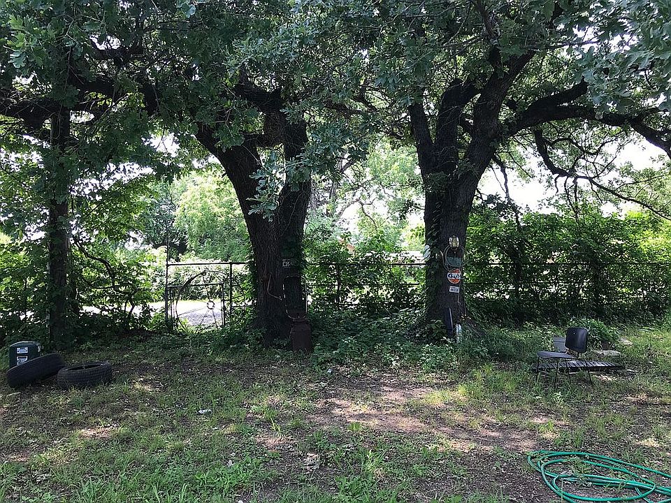 1st image of 4635 Theresa Dr
