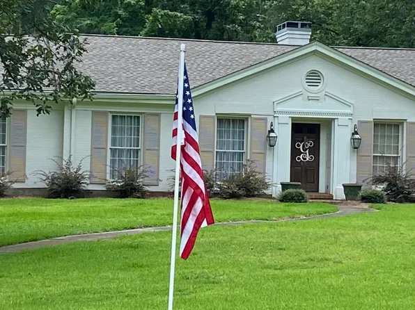 610 Marion Blvd, Forest, MS 39074