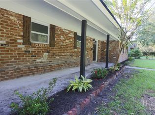 5410 Waters Dr, Savannah, GA 31406