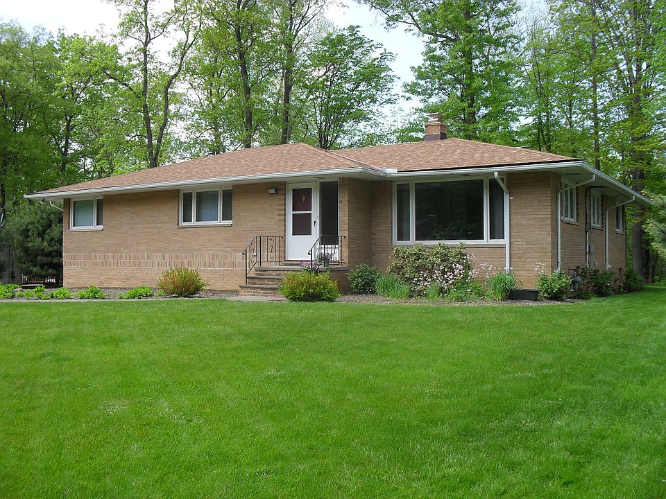 1st image of 6739 Westview Dr