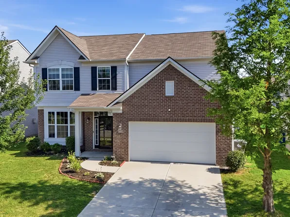 10342 Deercrest Ln, Indianapolis, IN 46239