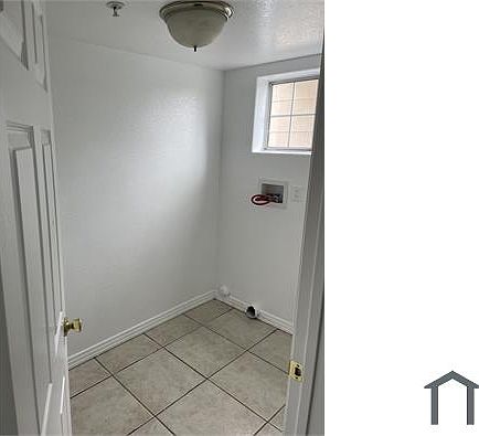 4th image of 319 W 53rd St APT 1