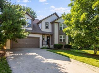 5946 E Richards Dr, Shawnee, KS 66216