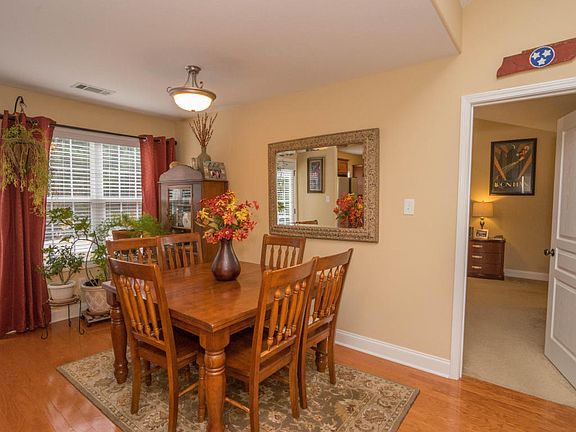 3rd image of 1418 Hazelgreen Way