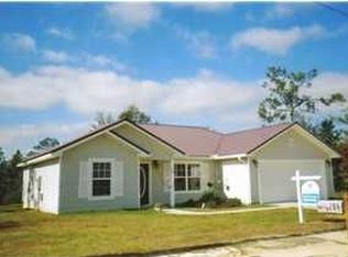 206 Raphael Rd W, Defuniak Springs, FL 32433