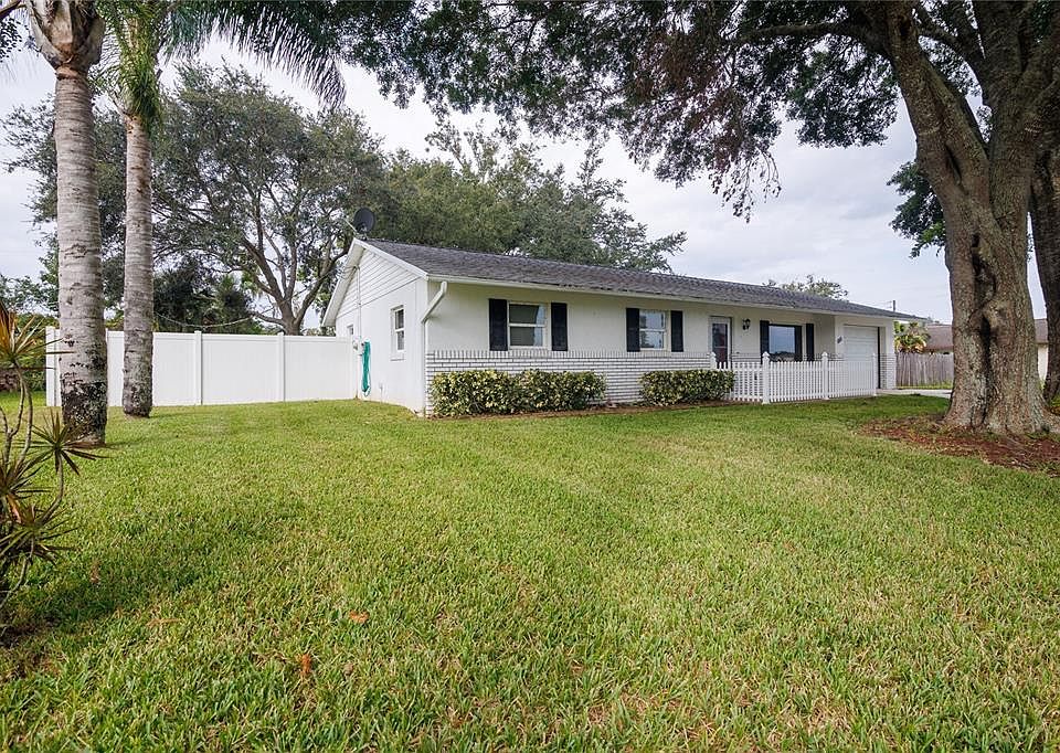 1st image of 2212 Silver Palm Dr