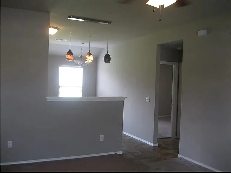 3553 Reynolds Ave — Photo 3