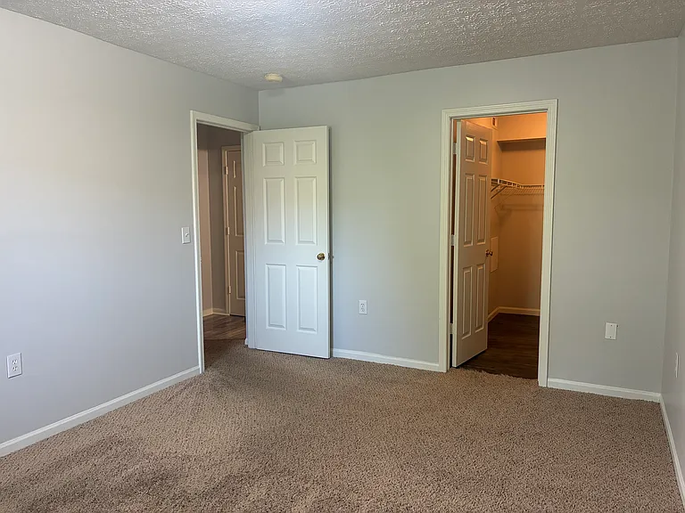 2974 Glenloch Cir — Photo 12