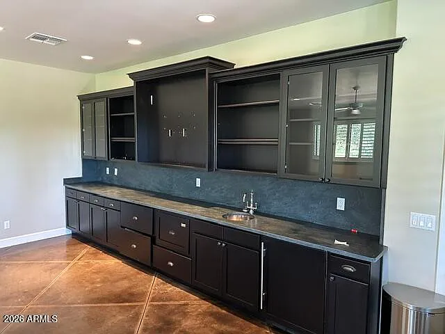 2201 E Grapevine Dr — Photo 17