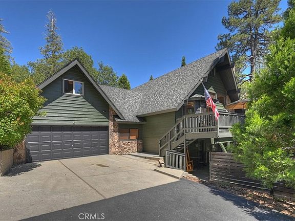 2nd image of 499 Golf Course Ln
